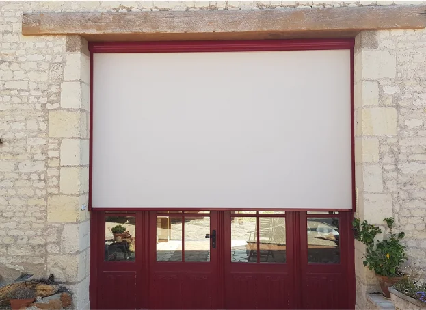 pose de menuiserie à Ligré près de Chinon en Indre-et-Loire 37