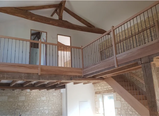 pose d'escaliers à Ligré près de Chinon en Indre-et-Loire 37